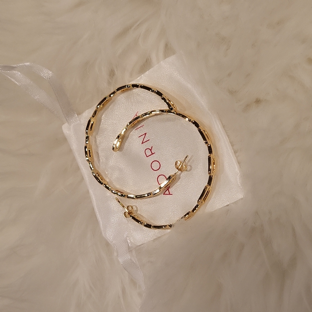 Adornia 2 Inch 14K Gold Plated Chain Link Hoop Earrings - Picture 4 of 9